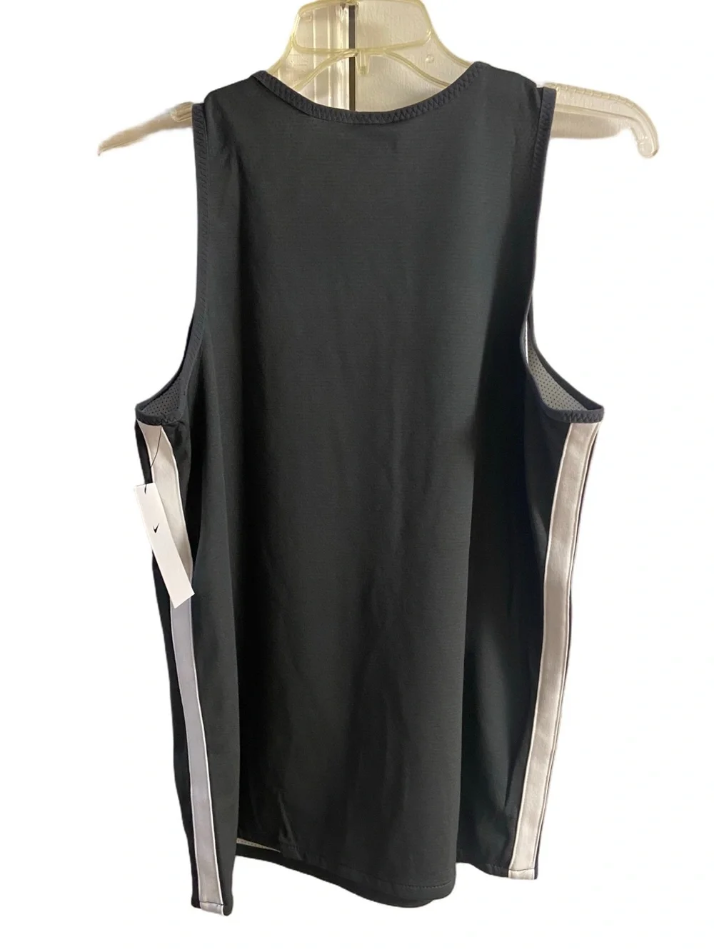 Nike Dark Gray Sleeveless Mesh Basketball Jersey Boys XL NWT